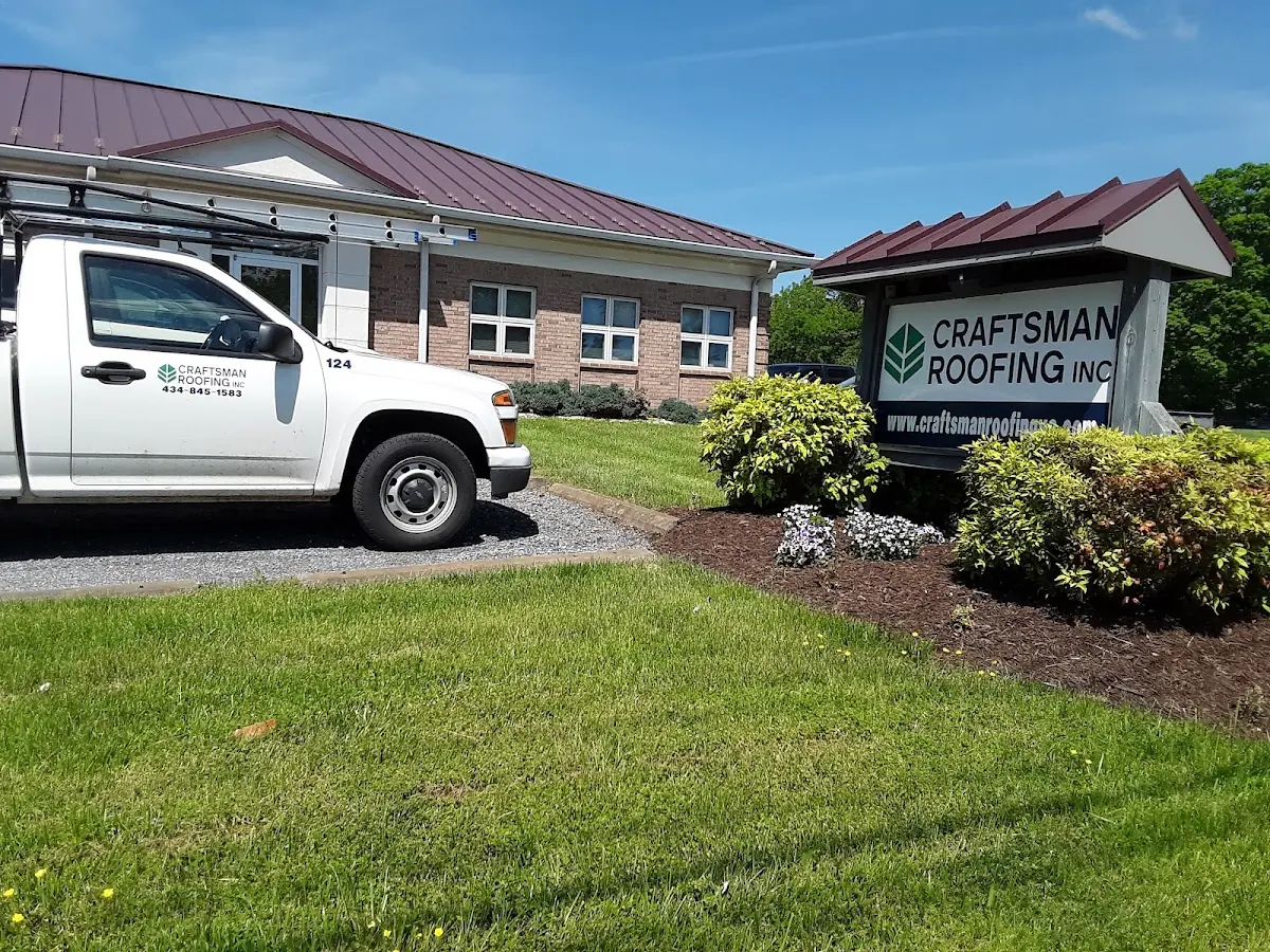 Quality Roof Replacement by experienced craftsmen in Del Paso vale